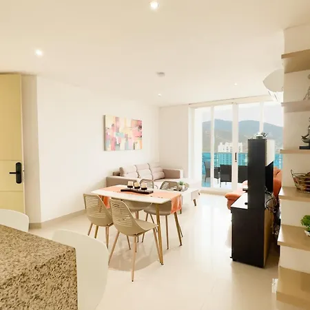 Apartamentos Luxury Frente Al Mar - Ar Rentals Gaira Room photo
