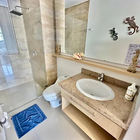 Apartamentos Luxury Frente Al Mar - Ar Rentals Gaira Room photo